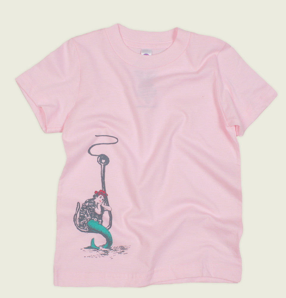 HOOKED Kid's T-shirt - Robert Vergara - Tees.ca